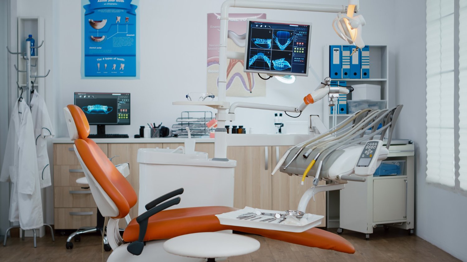 how to start a dental clinic